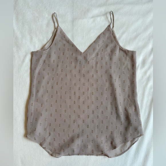 Express Tank Top - Picture 4 of 5
